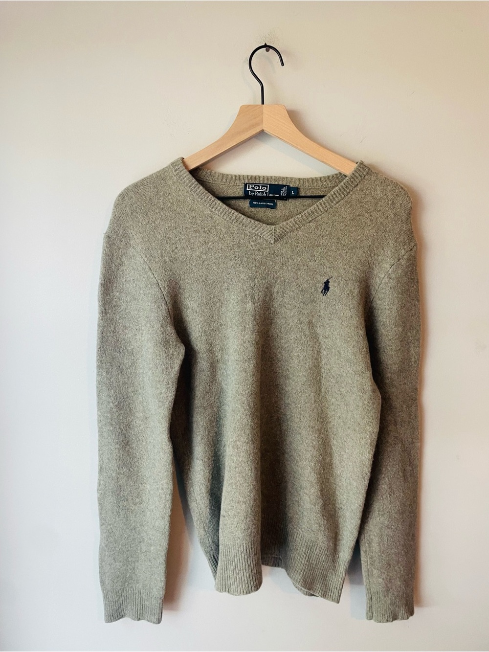 Polo by Ralph Lauren Men’s V-Neck Sweater Lambswool